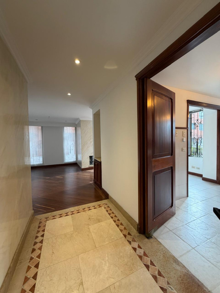 Apartamento en venta en Santa Barbara Occidental, Bogotá · foto 15 de 18