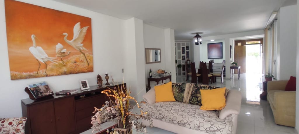 Casa de 3 alcobas en venta en Las Mercedes, Jamundí, 321 m² · foto 6 de 11