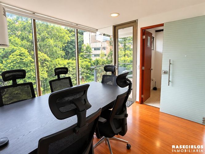 Apartamento en arriendo en El Poblado, Medellín · foto 8 de 13