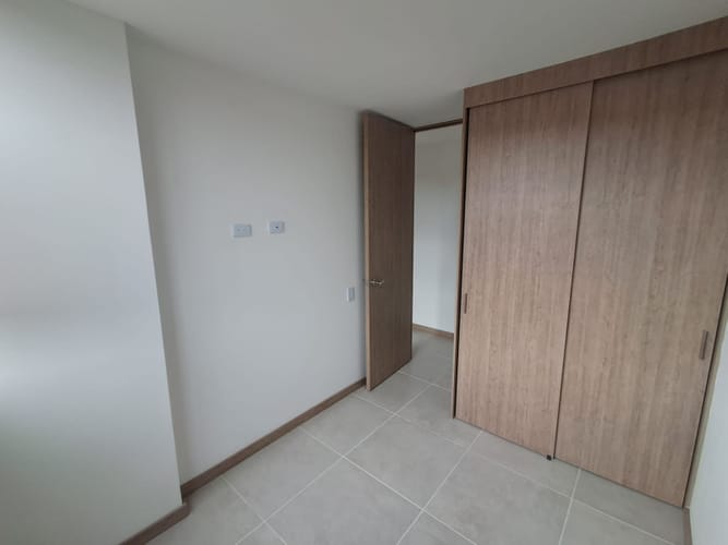 Apartamento de 3 alcobas en venta en San Nicolas, La Ceja, 67 m² · foto 6 de 12
