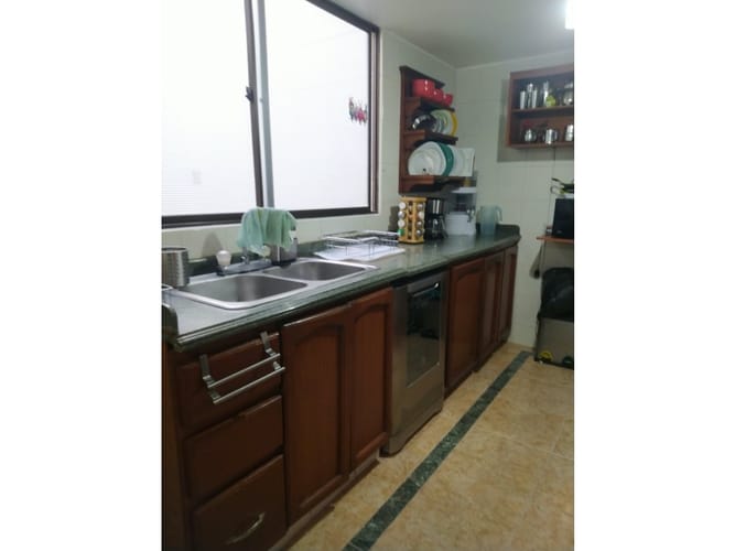 Apartamento de 3 alcobas en venta en Santa Barbara, Bogotá, 180 m² · foto 10 de 24