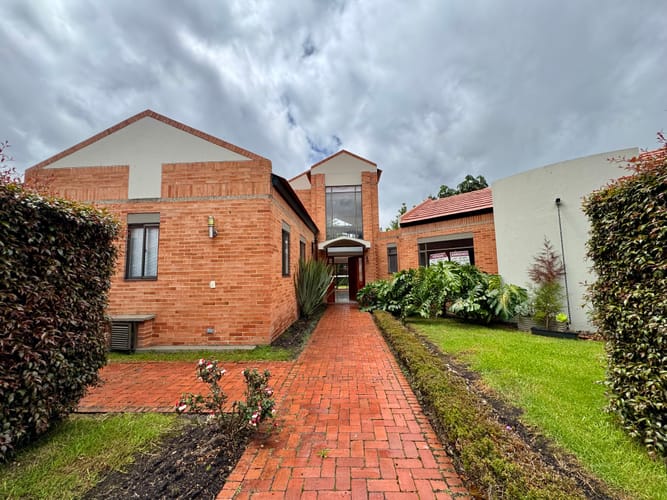 Casa de 3 alcobas en venta en Guaymaral, Bogotá, 255 m² · foto 3 de 24