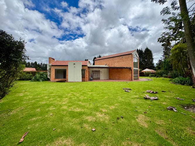 Casa de 3 alcobas en venta en Guaymaral, Bogotá, 255 m² · foto 5 de 24