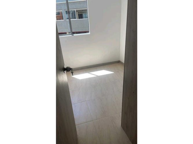 Apartamento en venta en El Poblado, Medellín · foto 4 de 10