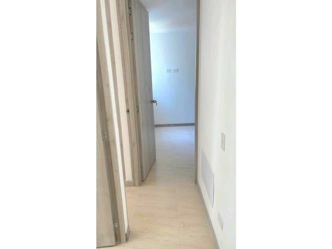Apartamento en venta en El Poblado, Medellín · foto 7 de 10