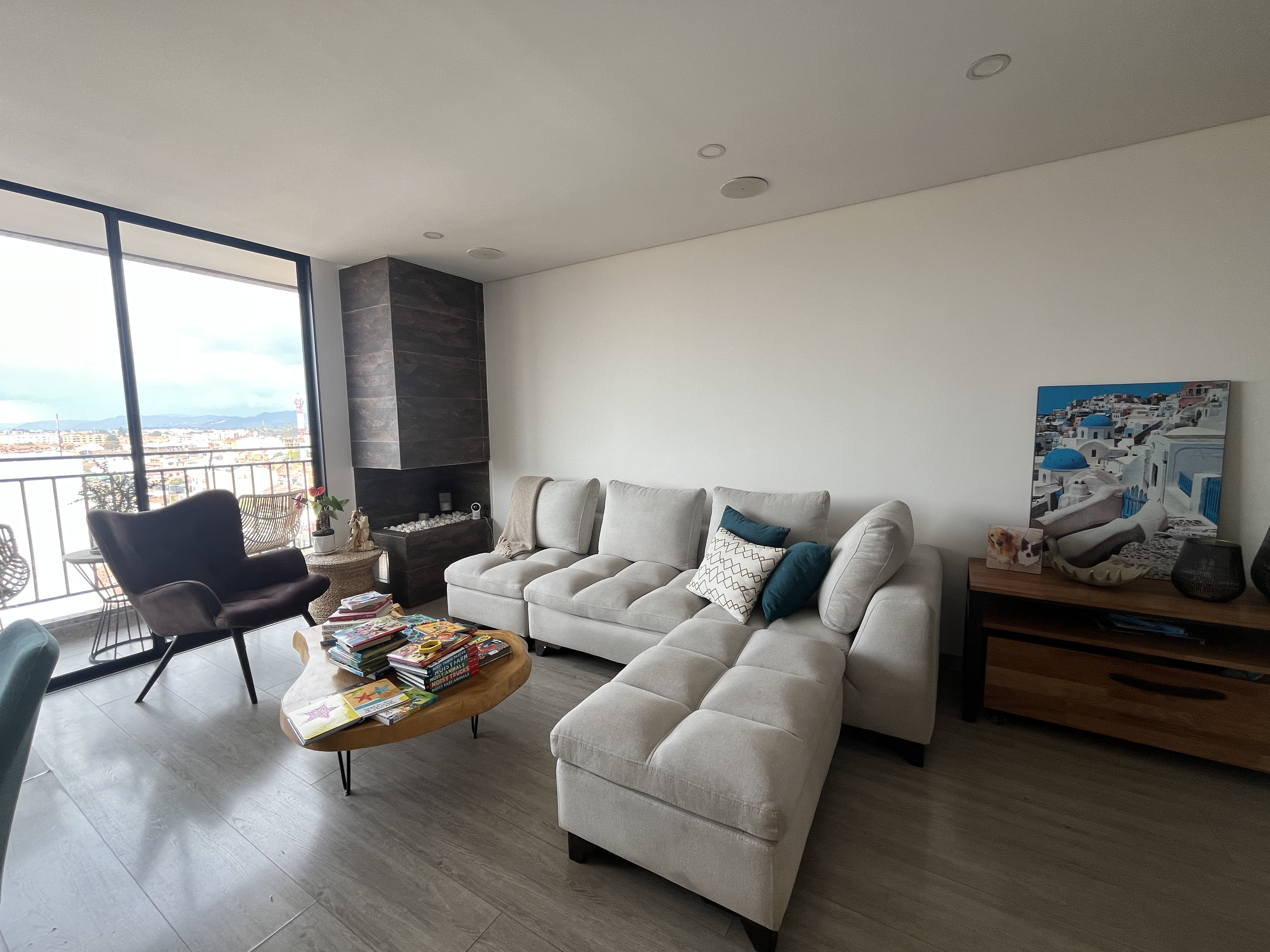 Apartamento en venta en Laura Vicuña, Chía · foto 2 de 20