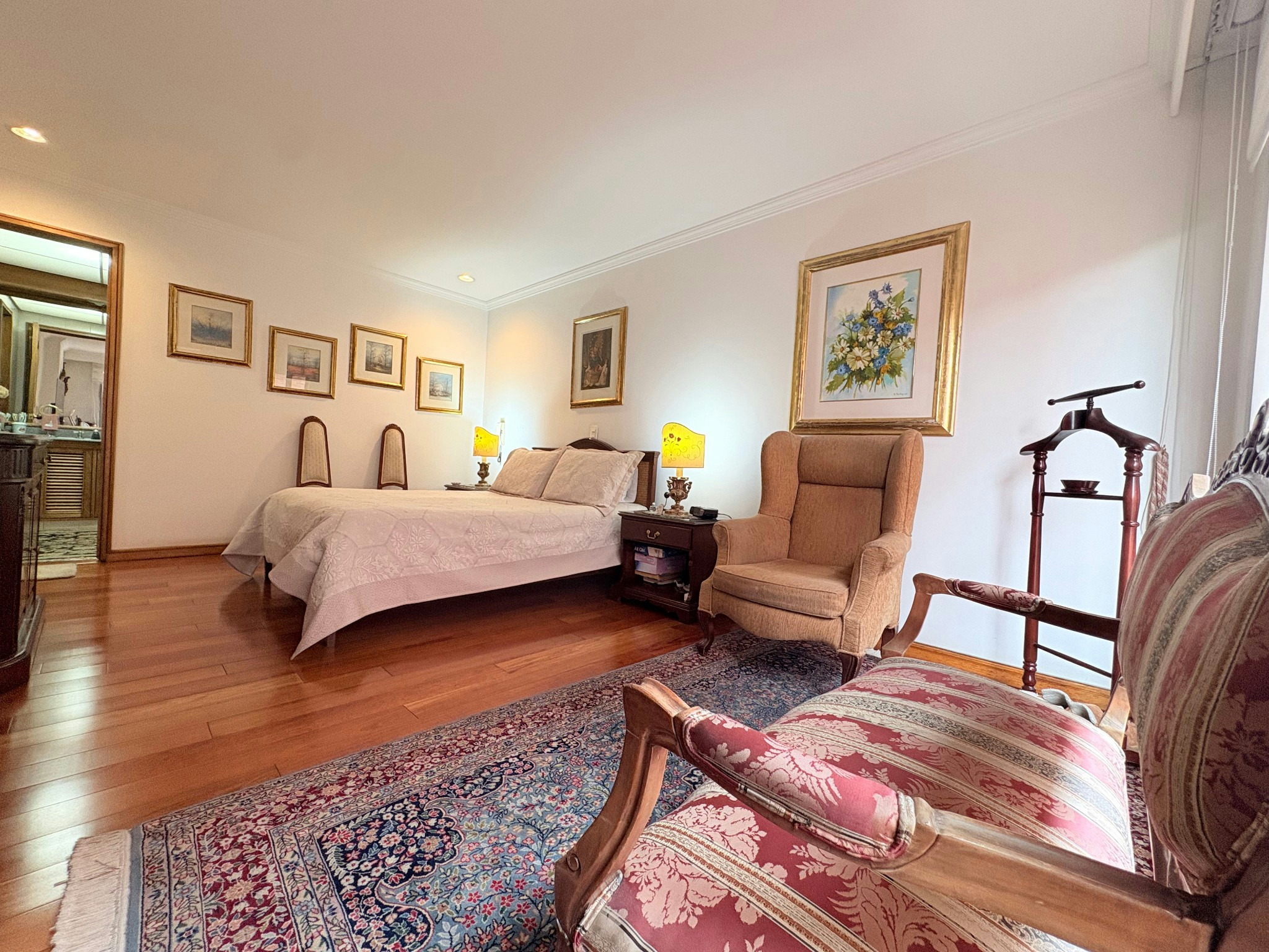 Apartamento en venta en Chicó Navarra, Bogotá · foto 8 de 15