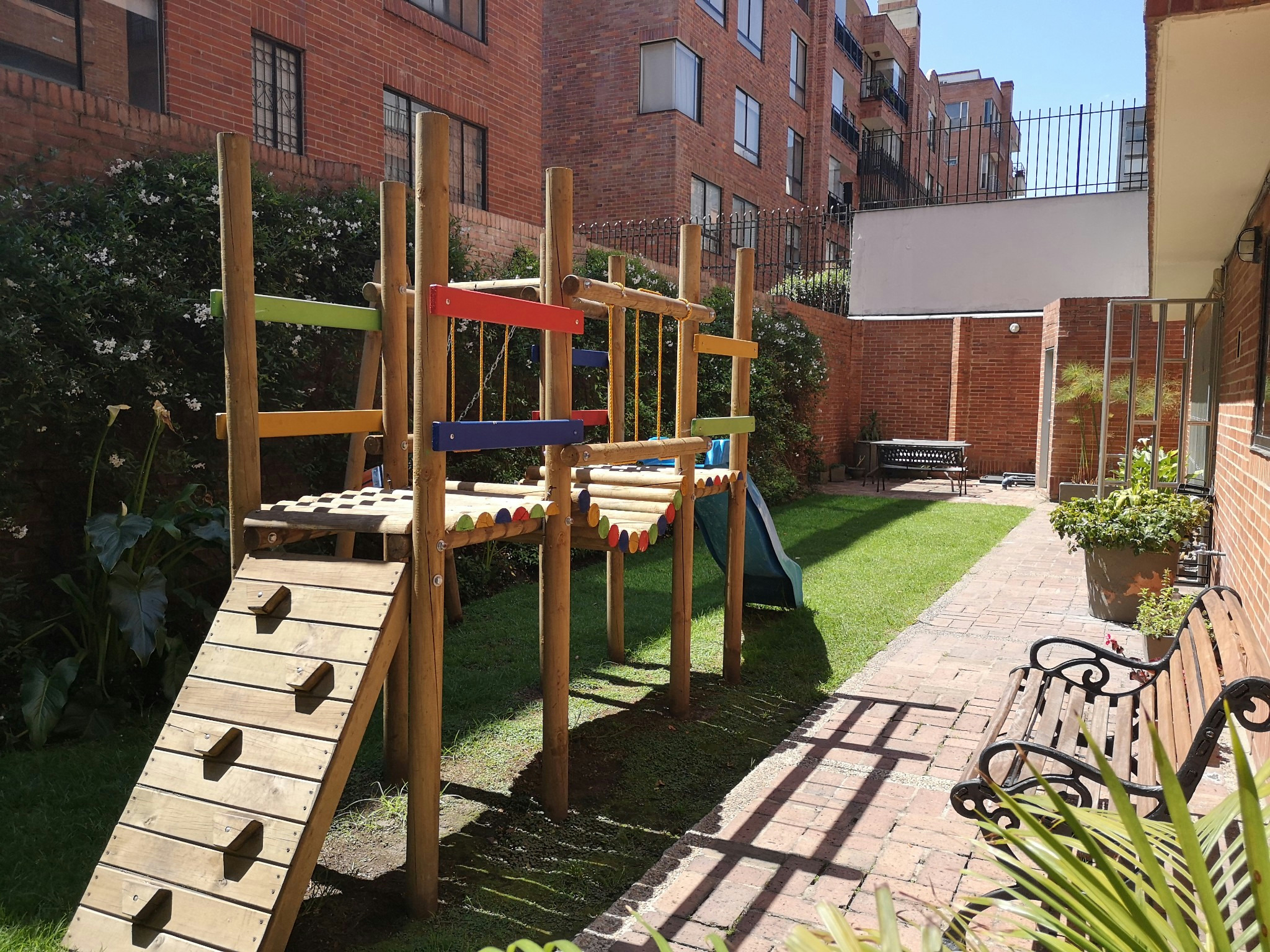Apartamento en venta en Chicó Navarra, Bogotá · foto 14 de 15