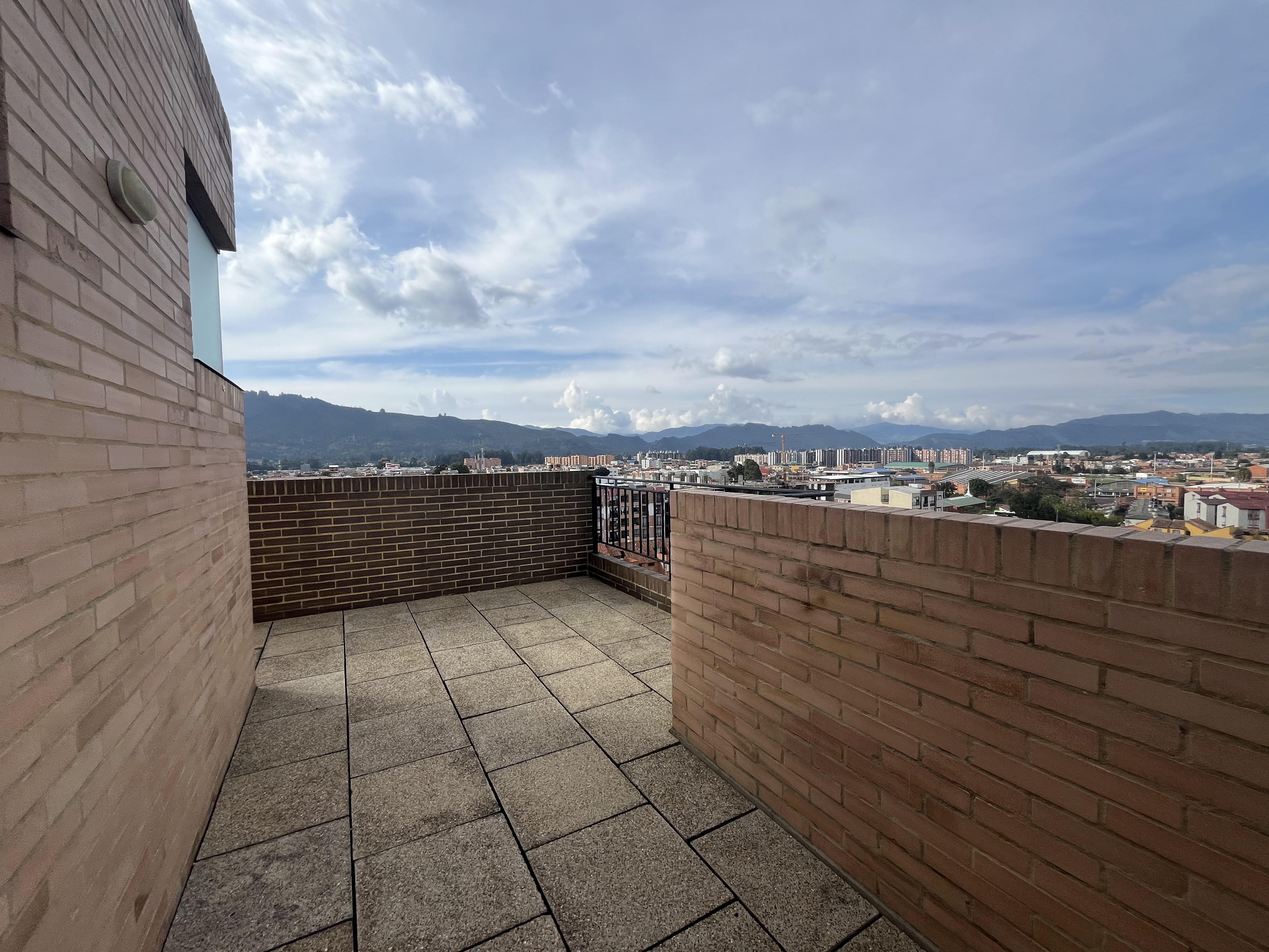 Apartamento en venta en Laura Vicuña, Chía · foto 18 de 20