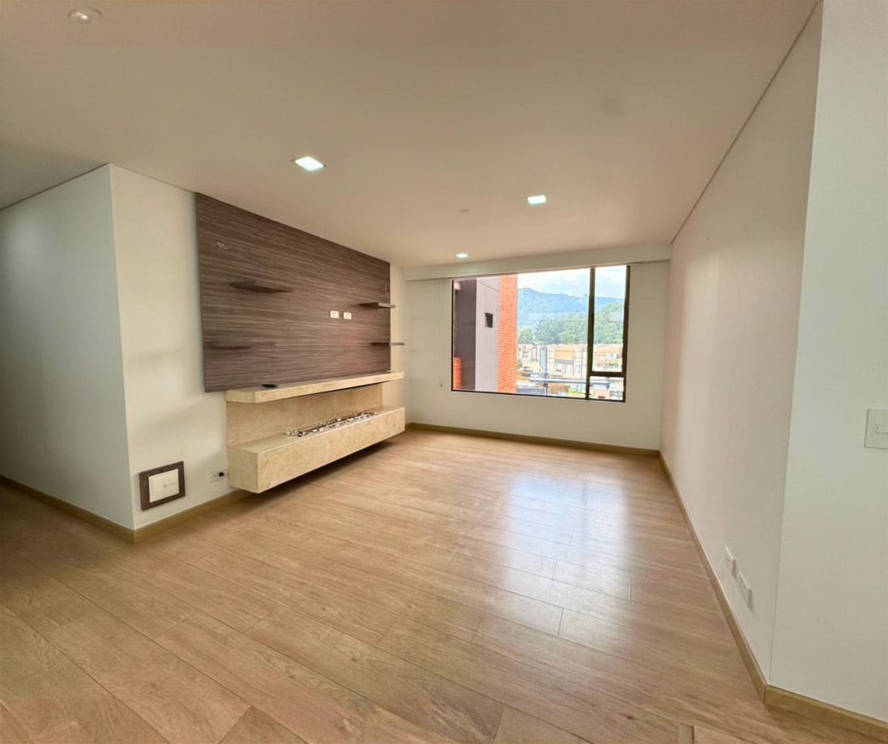 Apartamento en venta en Santa Maria De Los Lagos, Chía · foto 2 de 16