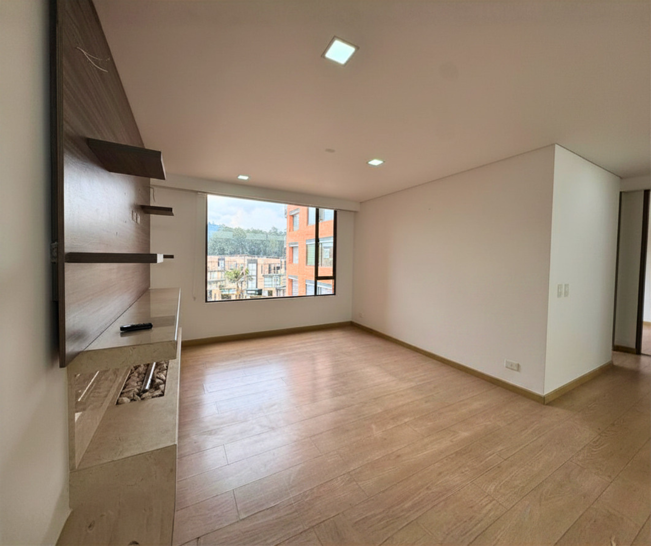 Apartamento en venta en Santa Maria De Los Lagos, Chía · foto 3 de 16