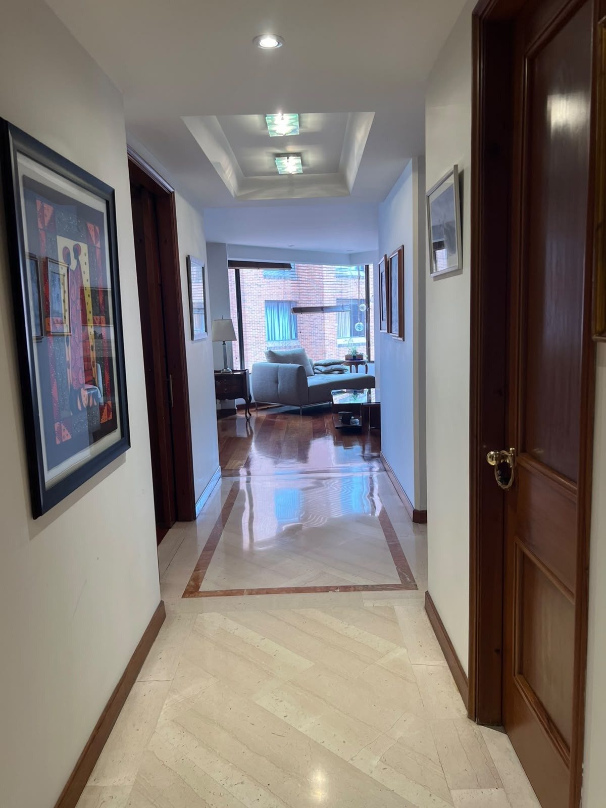 Apartamento en venta en Santa Barbara, Bogotá · foto 5 de 12