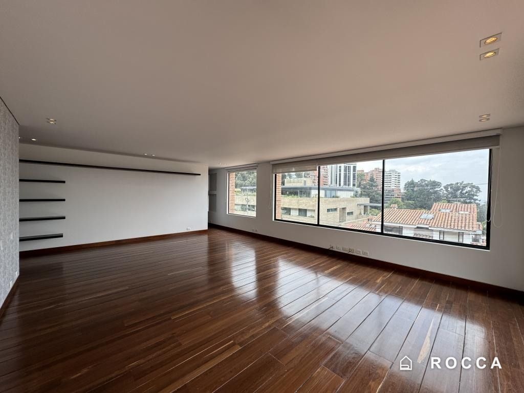 Apartamento en venta en El Refugio, Bogotá · foto 13 de 22