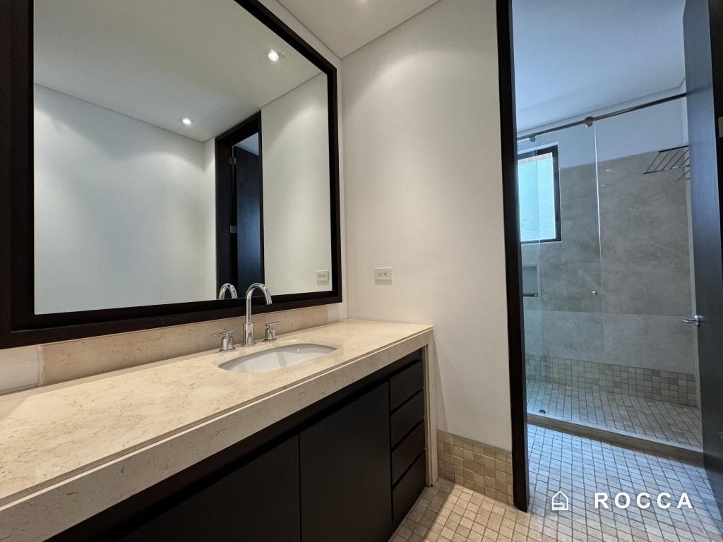 Apartamento en venta en El Refugio, Bogotá · foto 18 de 22