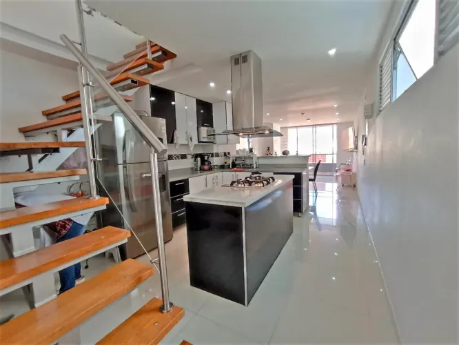 Apartamento de 4 alcobas en venta en Laureles, Medellín, 152 m² · foto 5 de 24