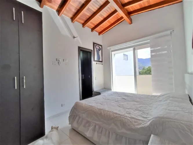 Apartamento de 4 alcobas en venta en Laureles, Medellín, 152 m² · foto 16 de 24