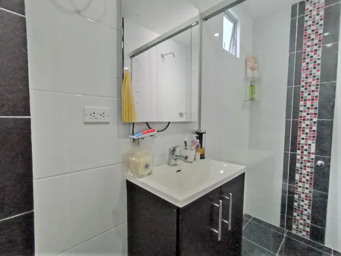 Apartamento de 4 alcobas en venta en Laureles, Medellín, 152 m² · foto 20 de 24