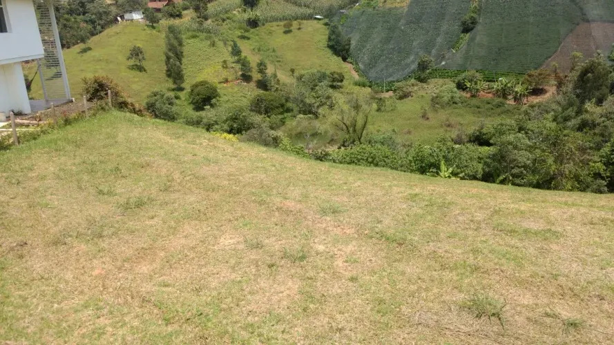 Lote en venta en Cuatro Esquinas, Rionegro, 3560 m² · foto 9 de 24