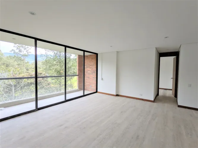 Apartamento de 2 alcobas en venta en El Retiro, 94 m² · foto 8 de 16