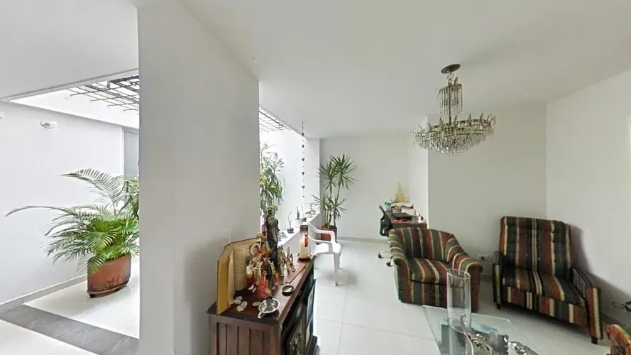 Casa de 4 alcobas en venta en Laureles, Medellín, 276 m² · foto 4 de 23
