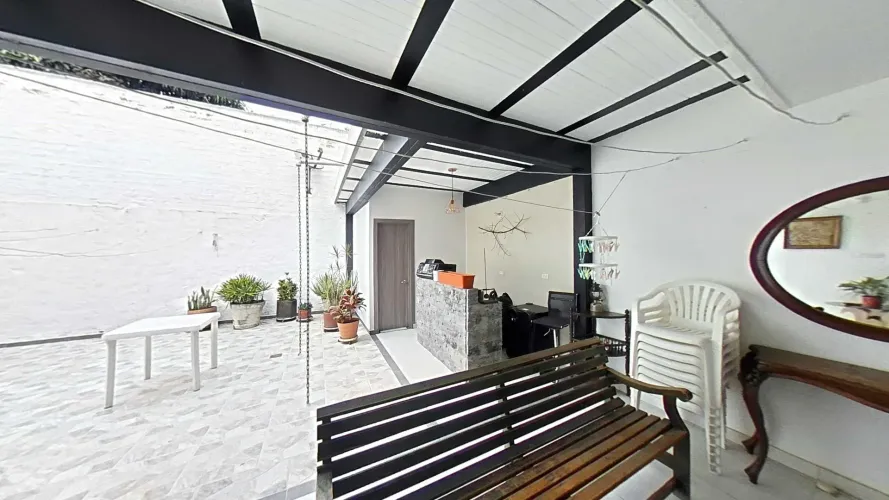 Casa de 4 alcobas en venta en Laureles, Medellín, 276 m² · foto 8 de 23