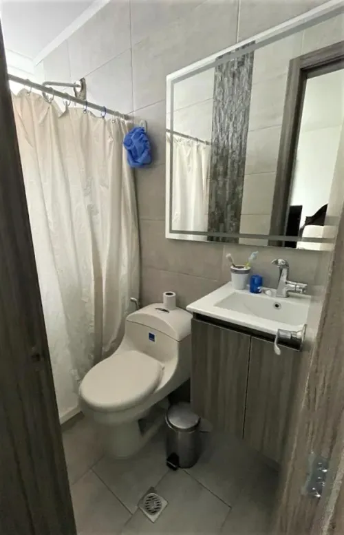 Casa de 4 alcobas en venta en Laureles, Medellín, 276 m² · foto 19 de 23