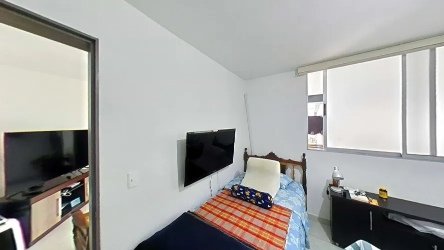Casa de 4 alcobas en venta en Laureles, Medellín, 276 m² · foto 21 de 23
