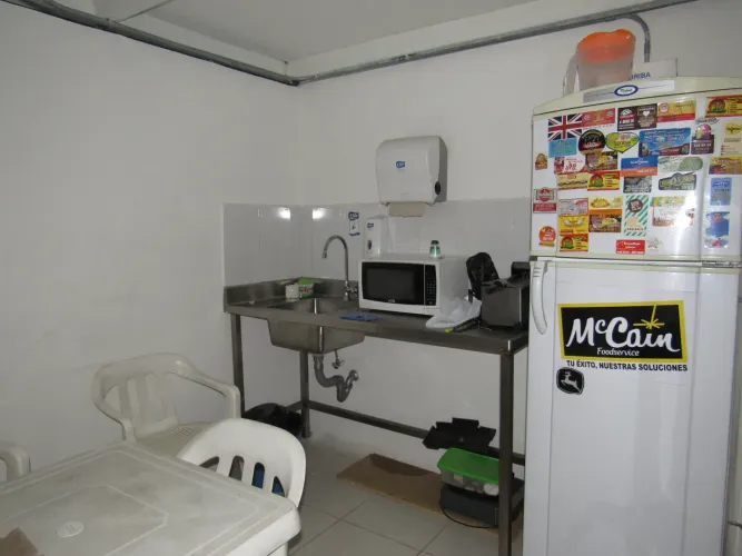 Bodega en venta en Zona Centro, Envigado, 610 m² · foto 24 de 24