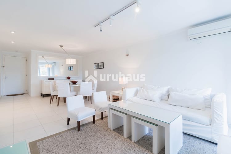 ALQUILER APARTAMENTO  FOREST TOWER 1 PLAYA BRAVA · Foto 3