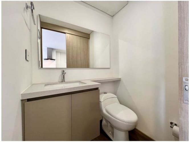 Apartamento de 1 alcoba en venta en Llano Grande, Rionegro, 55 m² · foto 4 de 11