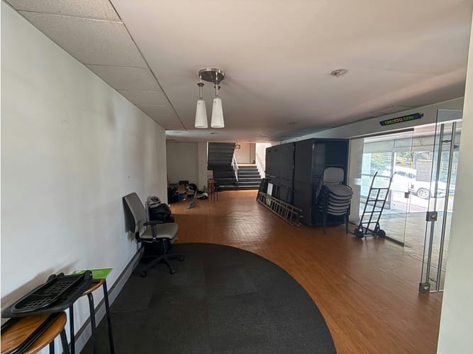 Casa en venta en El Poblado, Medellín, 1167 m² · foto 5 de 13