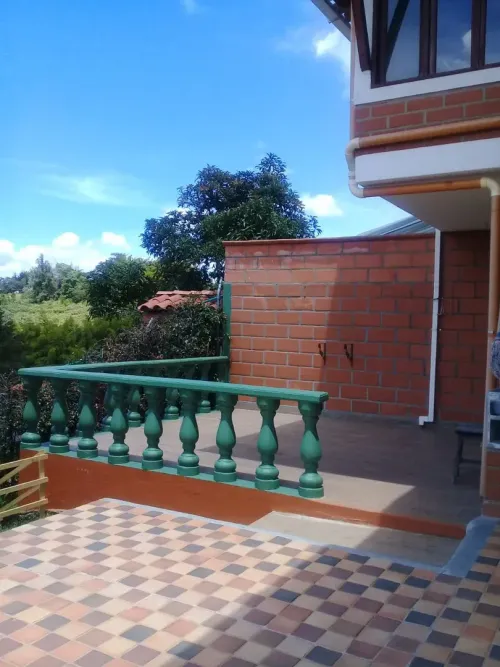 Casa de 4 alcobas en venta en Santa Ana, Rionegro, 1000 m² · foto 4 de 18