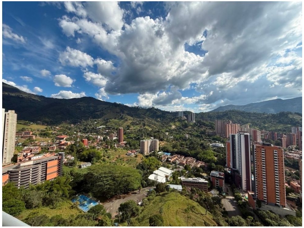 Apartamento en venta en Aves Maria, Sabaneta · foto 5 de 18