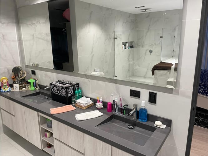 Casa de 7 alcobas en venta en El Poblado, Medellín, 740 m² · foto 11 de 24