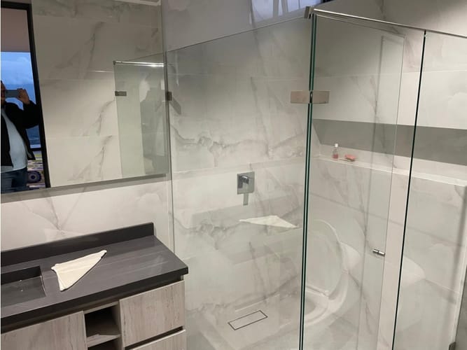 Casa de 7 alcobas en venta en El Poblado, Medellín, 740 m² · foto 16 de 24