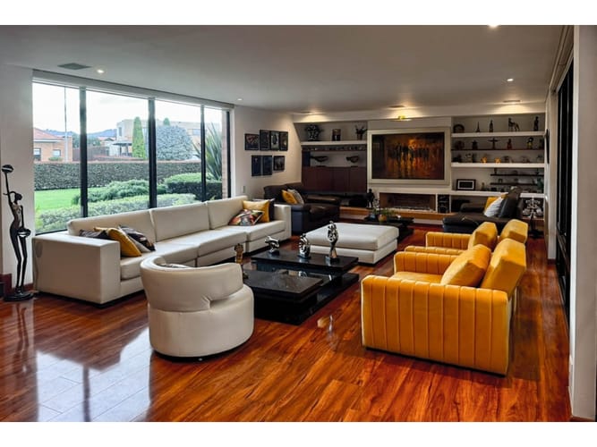 Casa de 4 alcobas en arriendo en Cc Fontanar, Chía, 350 m² · foto 11 de 24