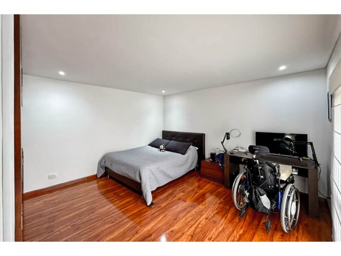 Casa de 4 alcobas en arriendo en Cc Fontanar, Chía, 350 m² · foto 19 de 24