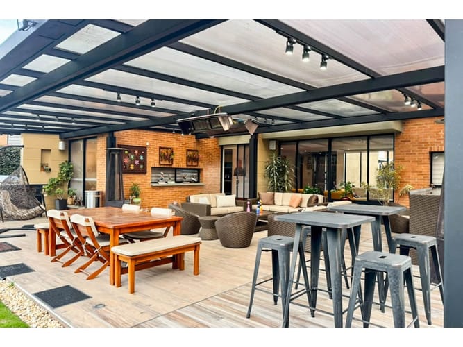 Casa de 4 alcobas en venta en Cc Fontanar, Chía, 350 m² · foto 6 de 24