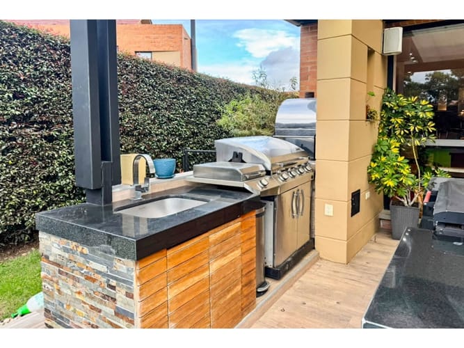 Casa de 4 alcobas en venta en Cc Fontanar, Chía, 350 m² · foto 9 de 24