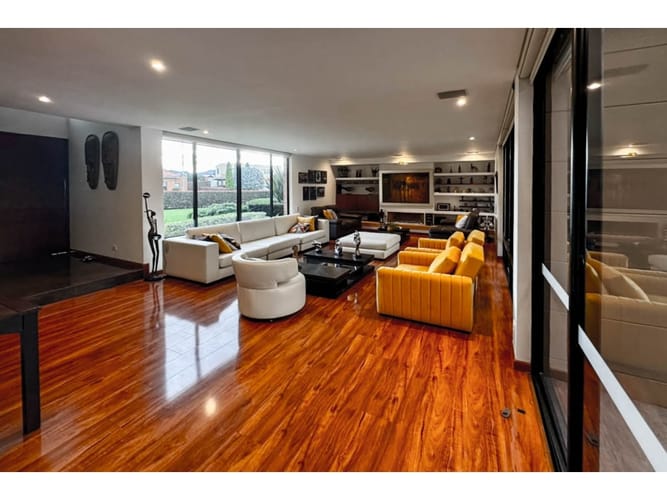 Casa de 4 alcobas en venta en Cc Fontanar, Chía, 350 m² · foto 14 de 24
