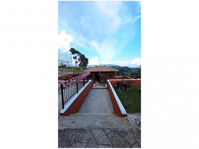 Finca en venta en San Felix, Bello, 3450 m² · foto 2 de 24