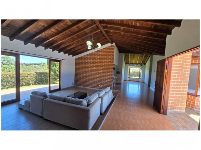Casa de 4 alcobas en venta en El Porvenir, Rionegro · foto 5 de 13