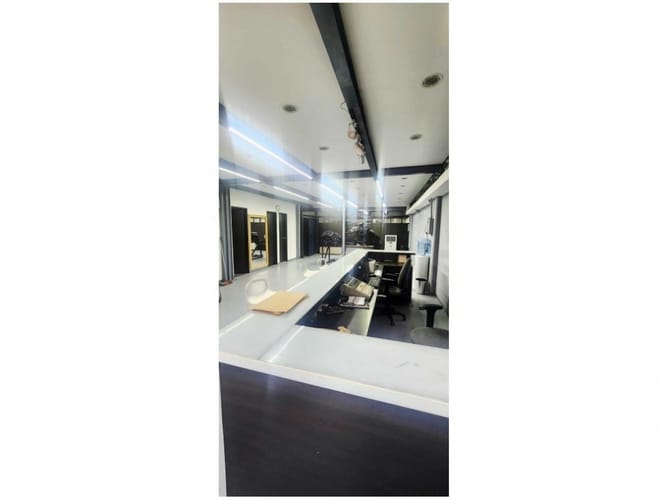 Bodega en venta en Cristo Rey, Medellín, 387 m² · foto 5 de 6
