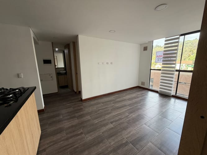 Apartamento de 2 alcobas en arriendo en Colina Campestre, Bogotá, 50 m² · foto 9 de 9
