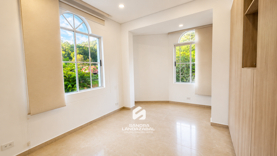Casa de 3 alcobas en venta en Lagos Del Cacique, Bucaramanga, 260 m² · foto 12 de 16