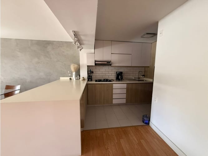Casa de 3 alcobas en venta en El Poblado, Medellín, 220 m² · foto 4 de 13