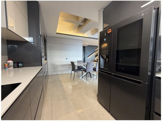 Apartamento de 1 alcoba en venta en Loma De Las Brujas, Envigado, 81 m² · foto 11 de 24