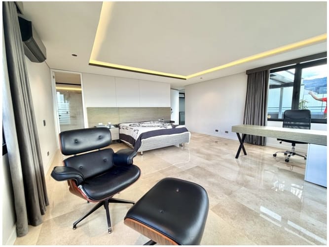 Apartamento de 1 alcoba en venta en Loma De Las Brujas, Envigado, 81 m² · foto 19 de 24
