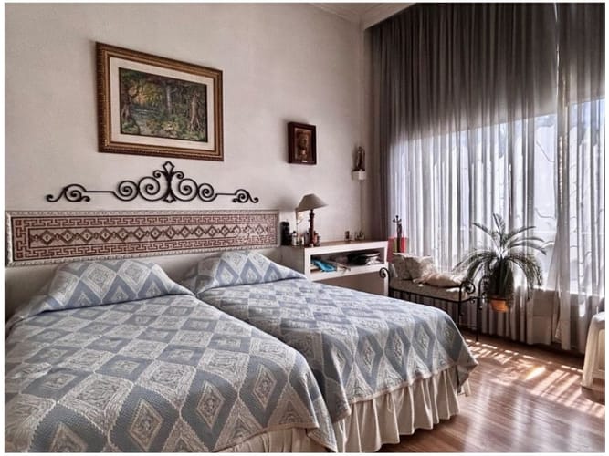 Casa de 5 alcobas en venta en El Poblado, Medellín, 340 m² · foto 13 de 24