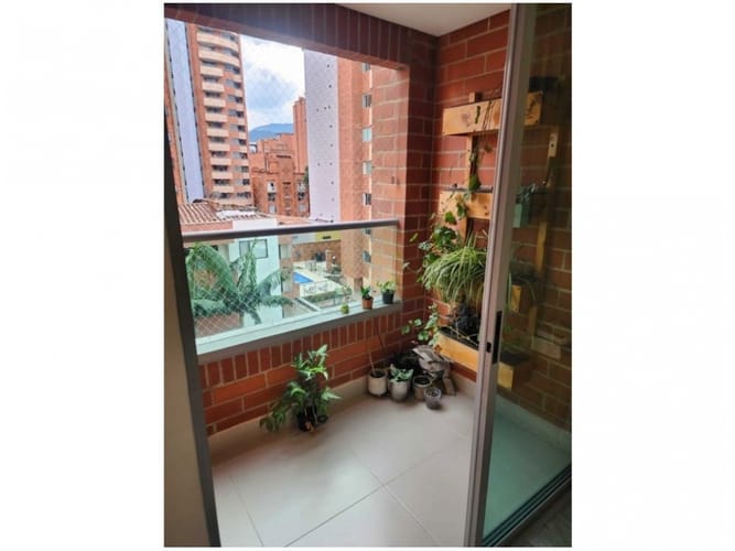 Apartamento en venta en Laureles, Medellín · foto 4 de 14